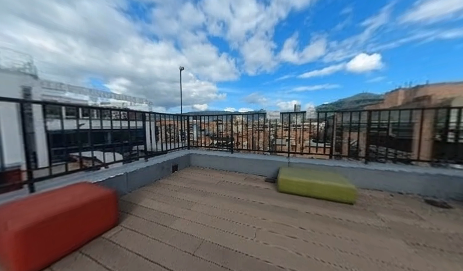 Apartaestudio Edificio Tokyo, Chico autopista - Image 2